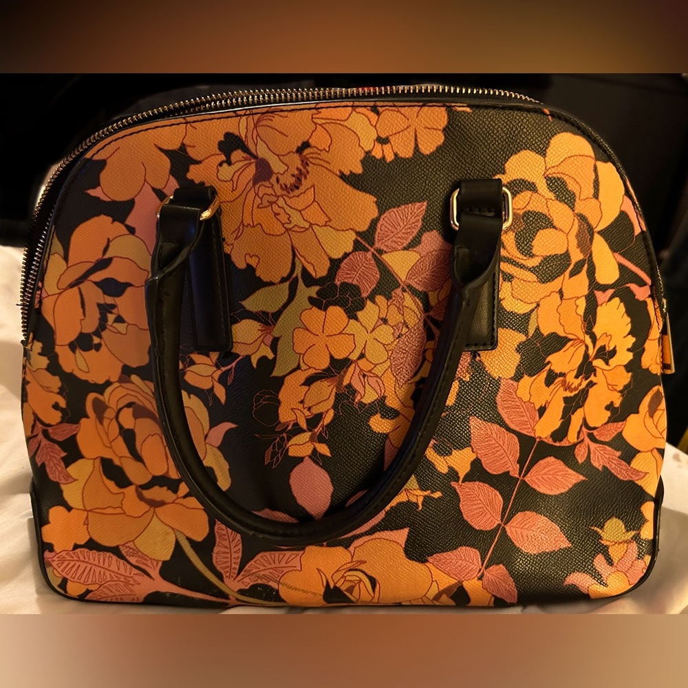 Target Fall Wrist Bag